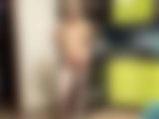 Live cam show with LioraRoux - Yoga on AdultVida.com