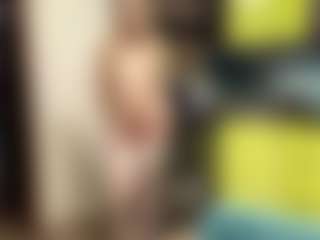 Live cam show with LioraRoux - Yoga on AdultVida.com