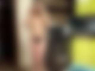 LioraRoux's Live Sex Cam Show