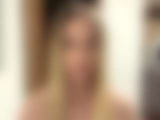 Live cam show with LioraRoux - Blue Eyes on mypornchat.com