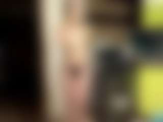 Live cam show with LioraRoux - Role Play on Camming Site