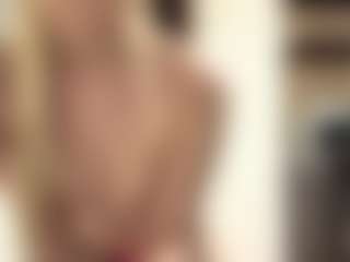 LioraRoux's Live Sex Cam Show