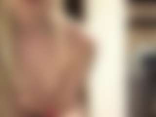 LioraRoux's Live Sex Cam Show