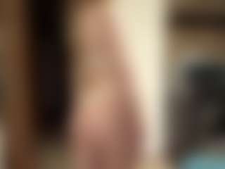 LioraRoux's Live Sex Cam Show