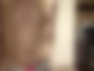 LioraRoux's Live Sex Cam Show