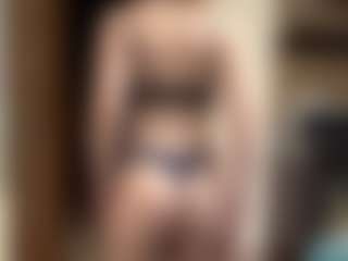 Live cam show with LioraRoux - Erotic Dance on Camsoda