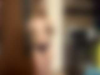 LioraRoux's Live Sex Cam Show