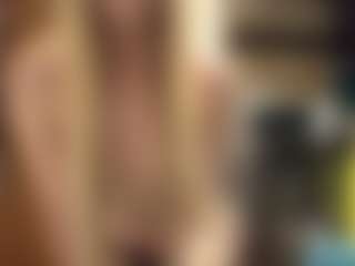 LioraRoux's Live Sex Cam Show