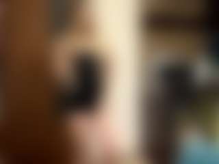 Live cam show with LioraRoux - Athletic on camwithhim.com