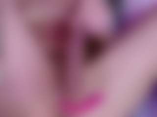 Live cam show with Lucy-wish1 - Facial Piercings on Camsoda