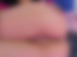 Live cam show with Lucy-wish1 - Facial Piercings on CamSodaAdn