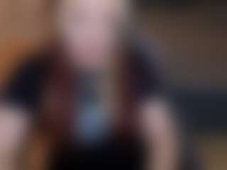 LucyUiio's Live Sex Cam Show