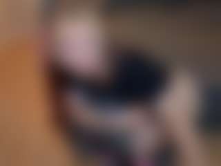 LucyUiio's Live Sex Cam Show