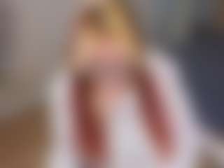 LucyUiio's Live Sex Cam Show