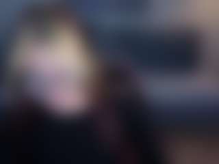 LucyUiio's Live Sex Cam Show