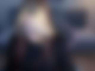LucyUiio's Live Sex Cam Show