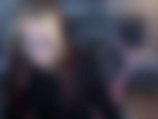 LucyUiio's Live Sex Cam Show