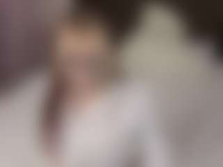 LucyUiio's Live Sex Cam Show