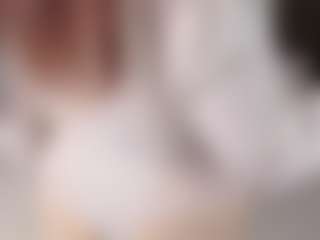 LucyUiio's Live Sex Cam Show