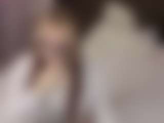 Live cam show with LucyUiio - New Shaved Pussy on dasdasdadada.com