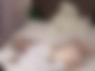 LucyUiio's Live Sex Cam Show
