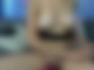 Maddy's Live Sex Cam Show