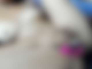 Live cam show with Maddy - Moaning on Camming Site
