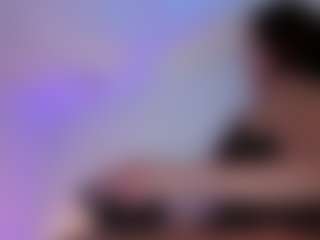 Live cam show with MilanCorleone - Striptease MILF on PervPlay.com