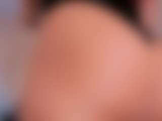 Live cam show with MilanCorleone - Red Hair Shaved Pussy on Cam Slut