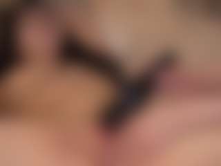 Live cam show with MineDopaMine - Orgasm on TeamSkeetLive