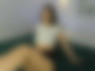Raevella's Live Sex Cam Show