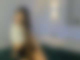 Raevella's Live Sex Cam Show