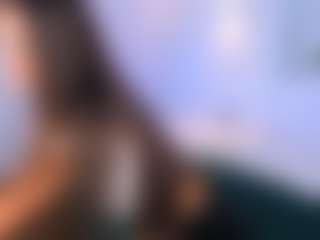 Raevella's Live Sex Cam Show