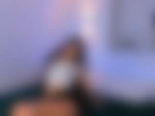 Raevella's Live Sex Cam Show