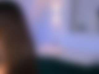Raevella's Live Sex Cam Show
