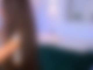 Raevella's Live Sex Cam Show