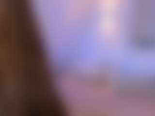 Live cam show with Raevella - Ass Clapping on sexylive.show