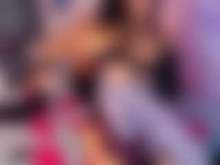 Live cam show with Shayla-Gray - Athletic on CamwithHer