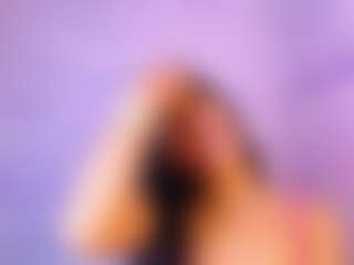 Live cam show with Shayla-Gray - Strip on Camsoda