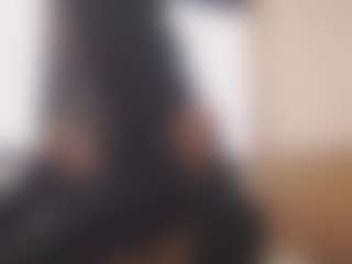 Live cam show with Shayla-Gray - Skinny on madthumbs