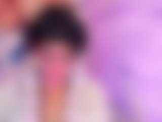 Live cam show with Shayla-Gray - Erotic Dance on Mixed Magazine Live
