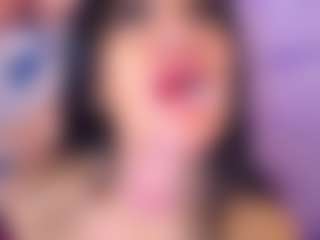 Live cam show with Shayla-Gray - Cute on SxyPornLive