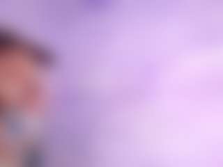 Live cam show with Shayla-Gray - Brown Eyes Brown Hair on Pornisteam.com