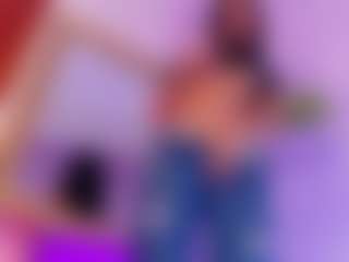 Live cam show with Shayla-Gray - Amateur on Mixed Magazine Live