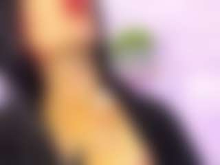Live cam show with Shayla-Gray - Sexwebcam on Uber Horny