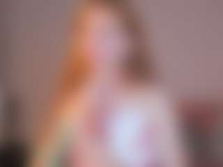 Live cam show with Sienna - Red Hair on livesuperchat.net