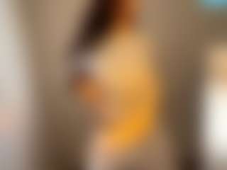 Live cam show with StephanieLaws - Flashing on liverealitysex.com