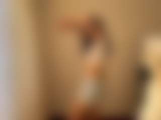 Live cam show with StephanieLaws - Athletic Public on nudelive.tv
