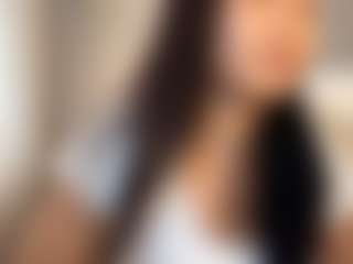Live cam show with StephanieLaws - Spank on AdultVida.com