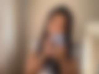 Live cam show with StephanieLaws - Athletic Public on camwithhim.com